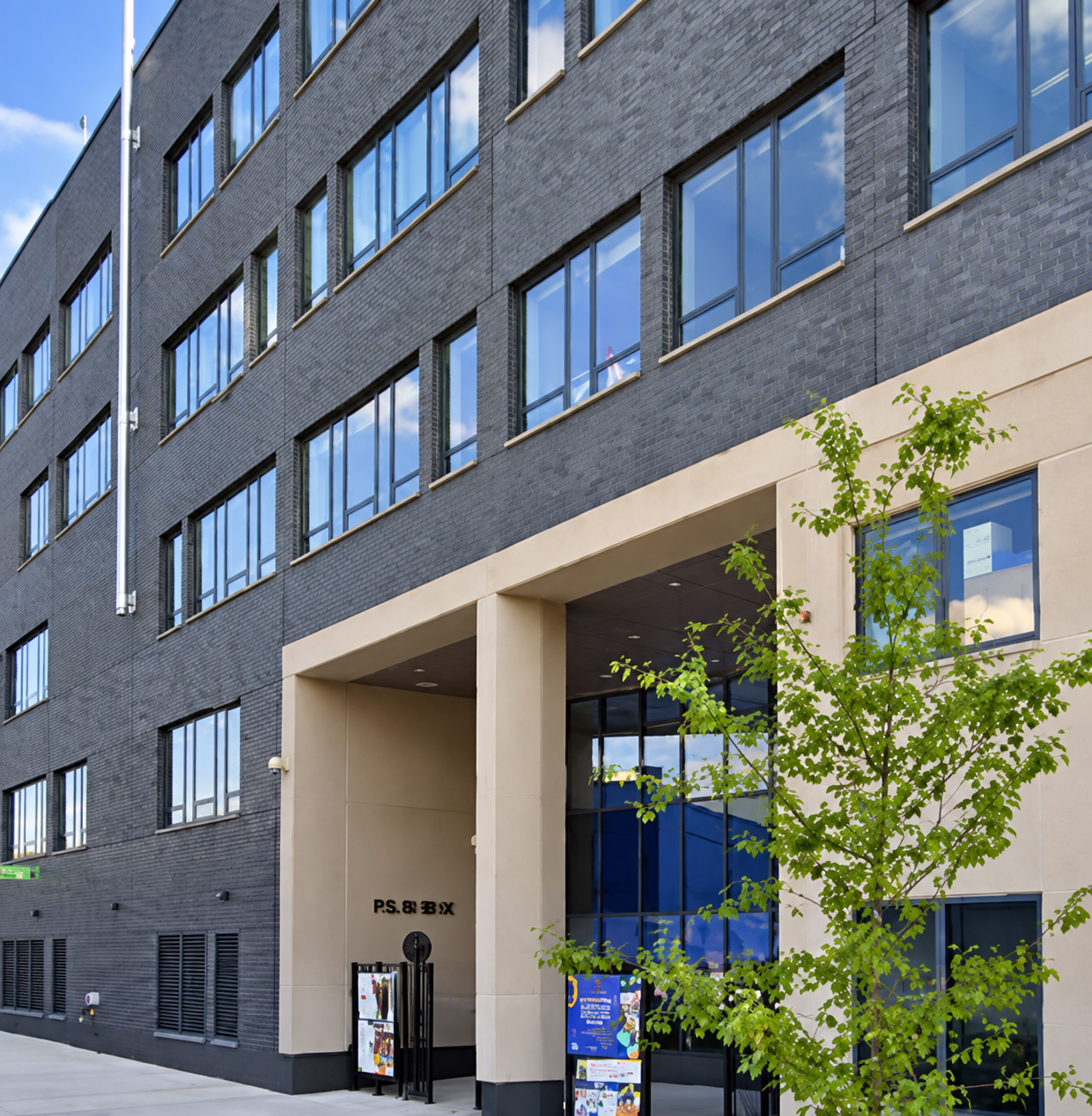 School building at P4K @ 667